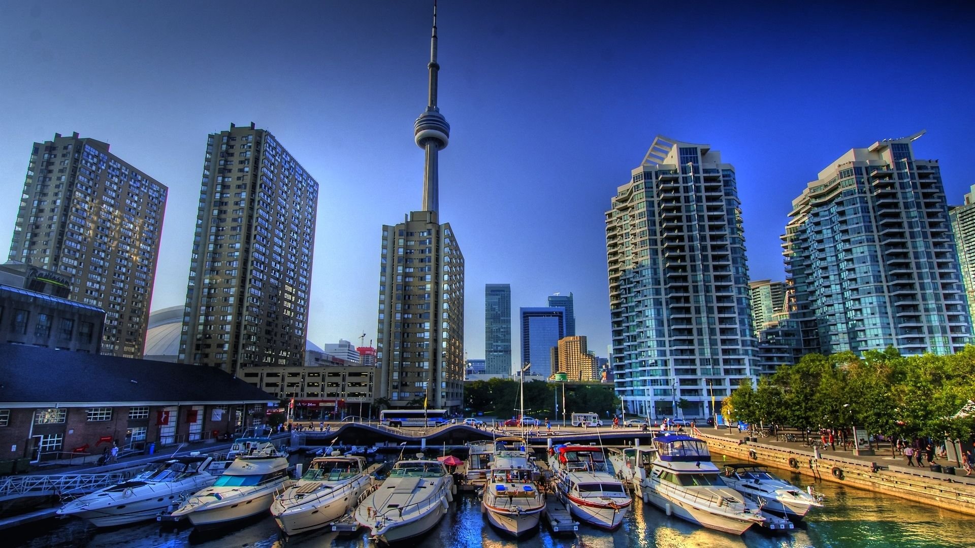 TOP 10 Best Cities to Visit in Canada