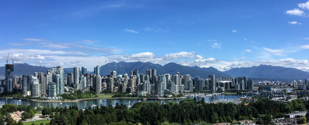 High likelihoods of Canadian immigrants staying in Vancouver, Toronto, and Edmonton